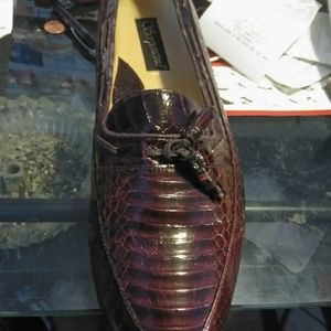 Men's shoes